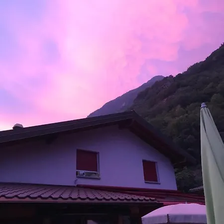 בית אירוח Do Mi Si La Do Re