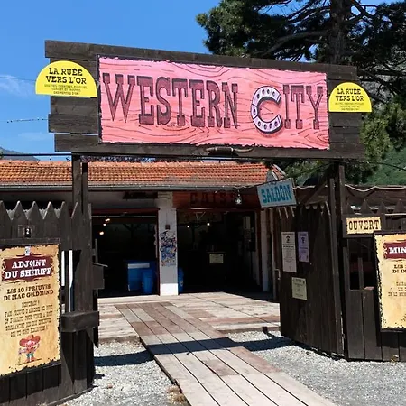 בית אירוח Do Mi Si La Do Re *