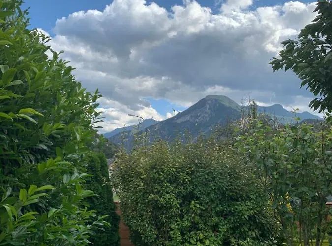 Do Mi Si La Do Re Rum i privatbostad Dorenaz